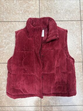 Avec Les Filles Corduroy Puffer Vest - Burgundy